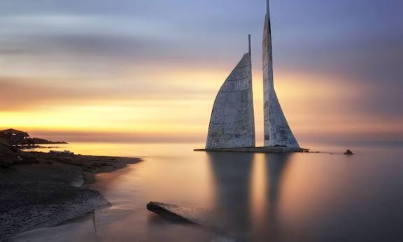 Pantai Layar Putih