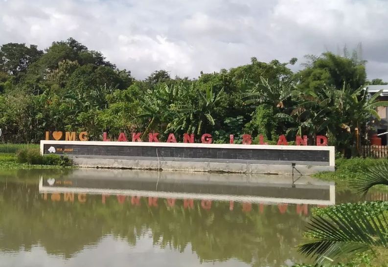 Pulau Wisata Lakkang