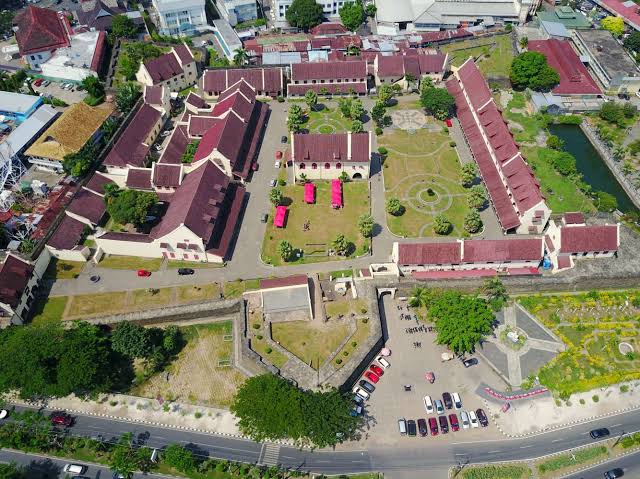 Benteng Rotterdam Makassar