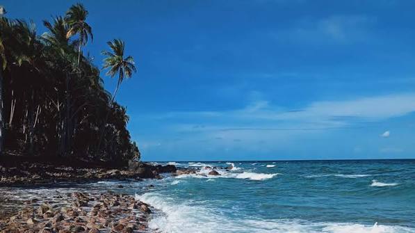 Pantai Biru